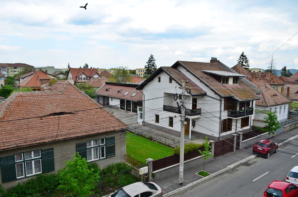 Friendly Central Apartment Sibiu מראה חיצוני תמונה